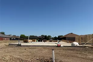 3241 Kelso Dr, Fort Worth, TX 76140 - Photo 2