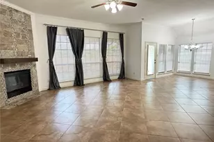 5852 Windy Meadow Ln, Grand Prairie, TX 75052 - Photo 26