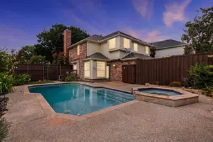 2740 Summertree Dr, Carrollton, TX 75006 - Photo 18