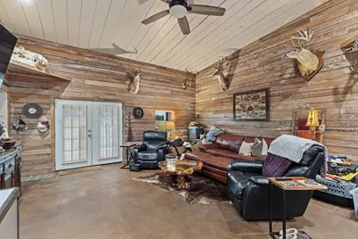 8667 Us-377, Collinsville, TX 76233 - Photo 22
