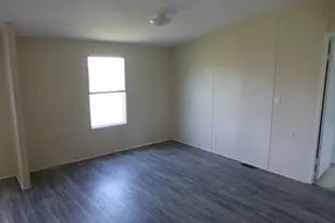 5712 Kentucky St, Joshua, TX 76058 - Photo 6