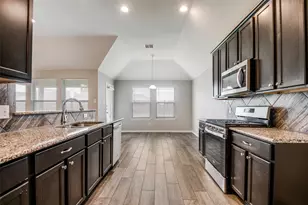519 Long Prairie Dr, Royse City, TX 75189 - Photo 4