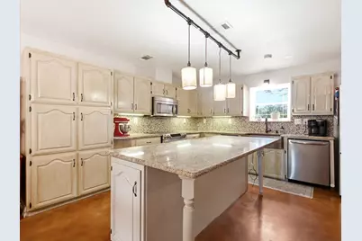 301 County Road 3418, Bridgeport, TX 76426 - Photo 12