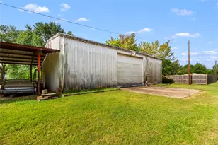 400 S McKinney St, Mexia, TX 76667 - Photo 28