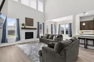 2405 Chapel Oaks Dr, McKinney, TX 75071 - Photo 2