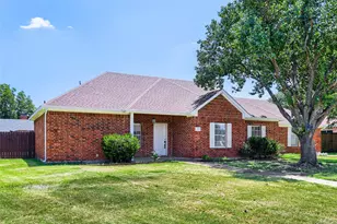 4422 Briarcrest Ln, Sachse, TX 75048 - Photo 2