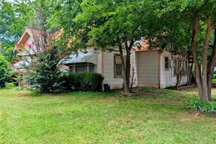 1000 N Morris St, Gainesville, TX 76240 - Photo 2