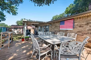 329 E Crossland Blvd, Grand Prairie, TX 75052 - Photo 24