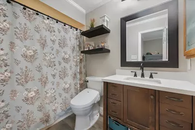 329 E Crossland Boulevard, Grand Prairie, TX 75052 - Photo 14