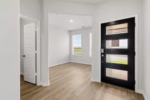 9248 Union Pacific Ln, Fort Worth, TX 76036 - Photo 2
