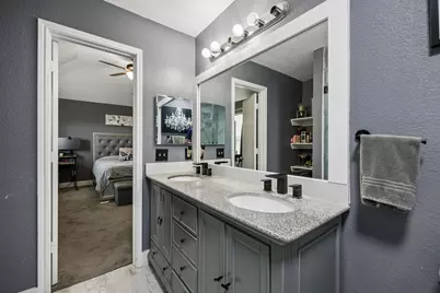 5751 Hunters Bend Lane, Dallas, TX 75249 - Photo 16