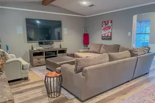 23 Haven Cir, Denison, TX 75020 - Photo 2