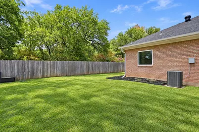 901 Tennison Drive, Euless, TX 76039 - Photo 28