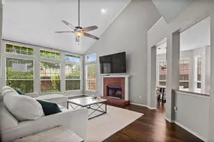 10800 Alexandria Dr, Frisco, TX 75035 - Photo 8
