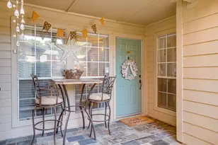 1430 Meadowood Village Dr, Fort Worth, TX 76120 - Photo 12
