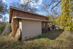 625 Denison St, Gainesville, TX 76240 - Photo 6