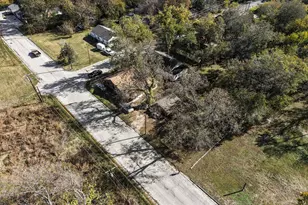 625 Denison St, Gainesville, TX 76240 - Photo 10