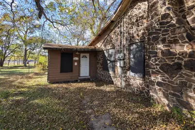 625 Denison Street, Gainesville, TX 76240 - Photo 4