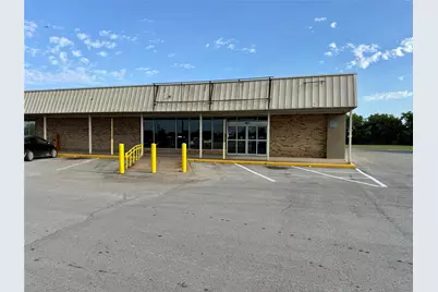 1105 W South Commerce Street, Wills Point, TX 75169 - Photo 2