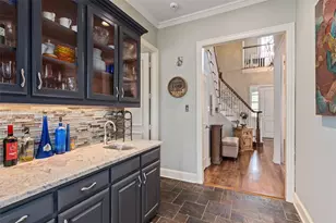 5932 Riverbend Pl, Fort Worth, TX 76112 - Photo 8