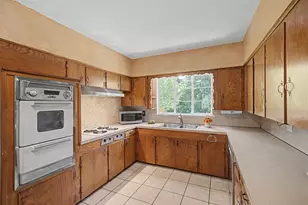 526 Nesbit Ct, Garland, TX 75041 - Photo 12