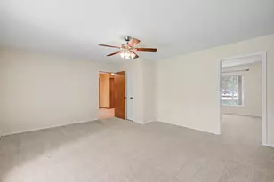 526 Nesbit Ct, Garland, TX 75041 - Photo 22