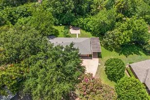 526 Nesbit Ct, Garland, TX 75041 - Photo 30