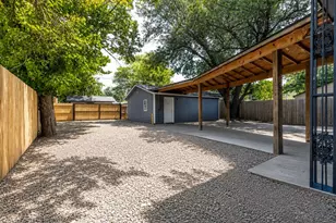 607 Brooks Ave, Dallas, TX 75208 - Photo 4
