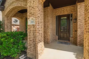 305 Dorset Ct, Roanoke, TX 76262 - Photo 2