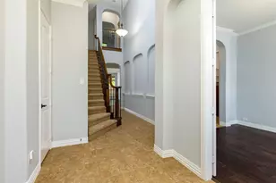305 Dorset Ct, Roanoke, TX 76262 - Photo 8