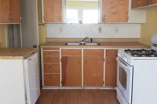 751 E N 12th St, Abilene, TX 79601 - Photo 2