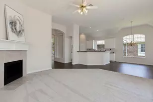 5916 Legend Ln, The Colony, TX 75056 - Photo 10