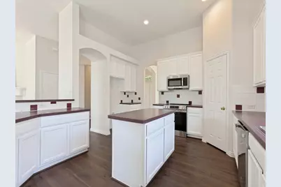5916 Legend Lane, The Colony, TX 75056 - Photo 14