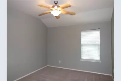 15633 Wheelhorse Trail, Fort Worth, TX 76262 - Photo 14