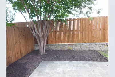 15633 Wheelhorse Trail, Fort Worth, TX 76262 - Photo 4