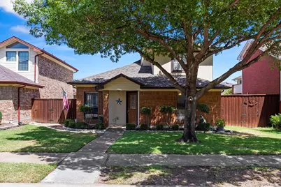 2920 Peninsula Way, Carrollton, TX 75007 - Photo 2
