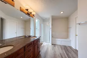 7001 Edmundson Dr, Arlington, TX 76002 - Photo 6