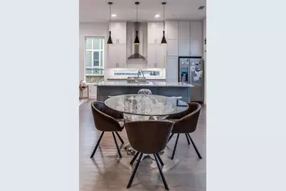 5915 Lindell Avenue #105, Dallas, TX 75206 - Photo 14