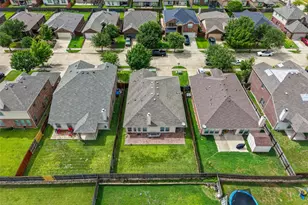2023 Sterling Gate Dr, Heartland, TX 75126 - Photo 36