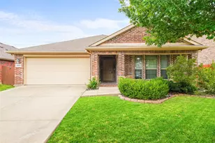 2023 Sterling Gate Dr, Heartland, TX 75126 - Photo 1