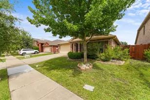 2023 Sterling Gate Dr, Heartland, TX 75126 - Photo 6