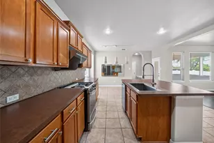 1833 Forsythe Dr, Savannah, TX 76227 - Photo 10