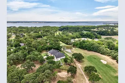 181 Colonial Drive, Mabank, TX 75156 - Photo 4