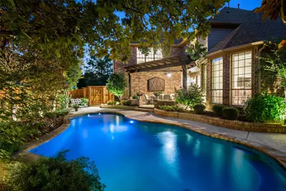 901 Crestmoor Drive, Allen, TX 75013 - Photo 2