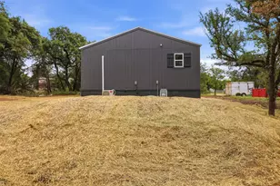 3006 Moon Ct, Granbury, TX 76049 - Photo 28