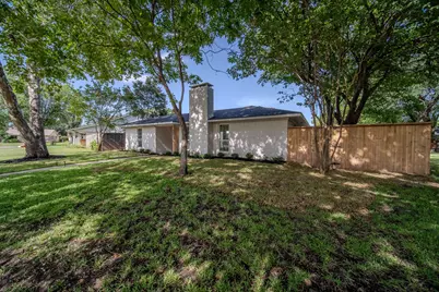 3204 Knights Haven Lane, Garland, TX 75044 - Photo 2