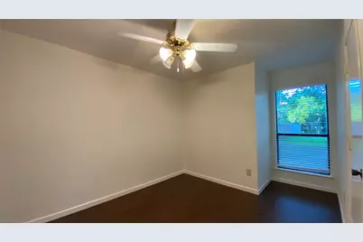 208 E Denton Drive, Euless, TX 76039 - Photo 8