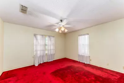 709 Cooks Lane, Fort Worth, TX 76120 - Photo 8