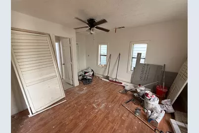3343 Bryan Avenue, Fort Worth, TX 76110 - Photo 4