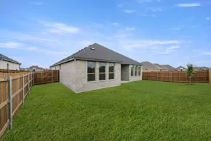 117 Trinity St, Grandview, TX 76050 - Photo 26